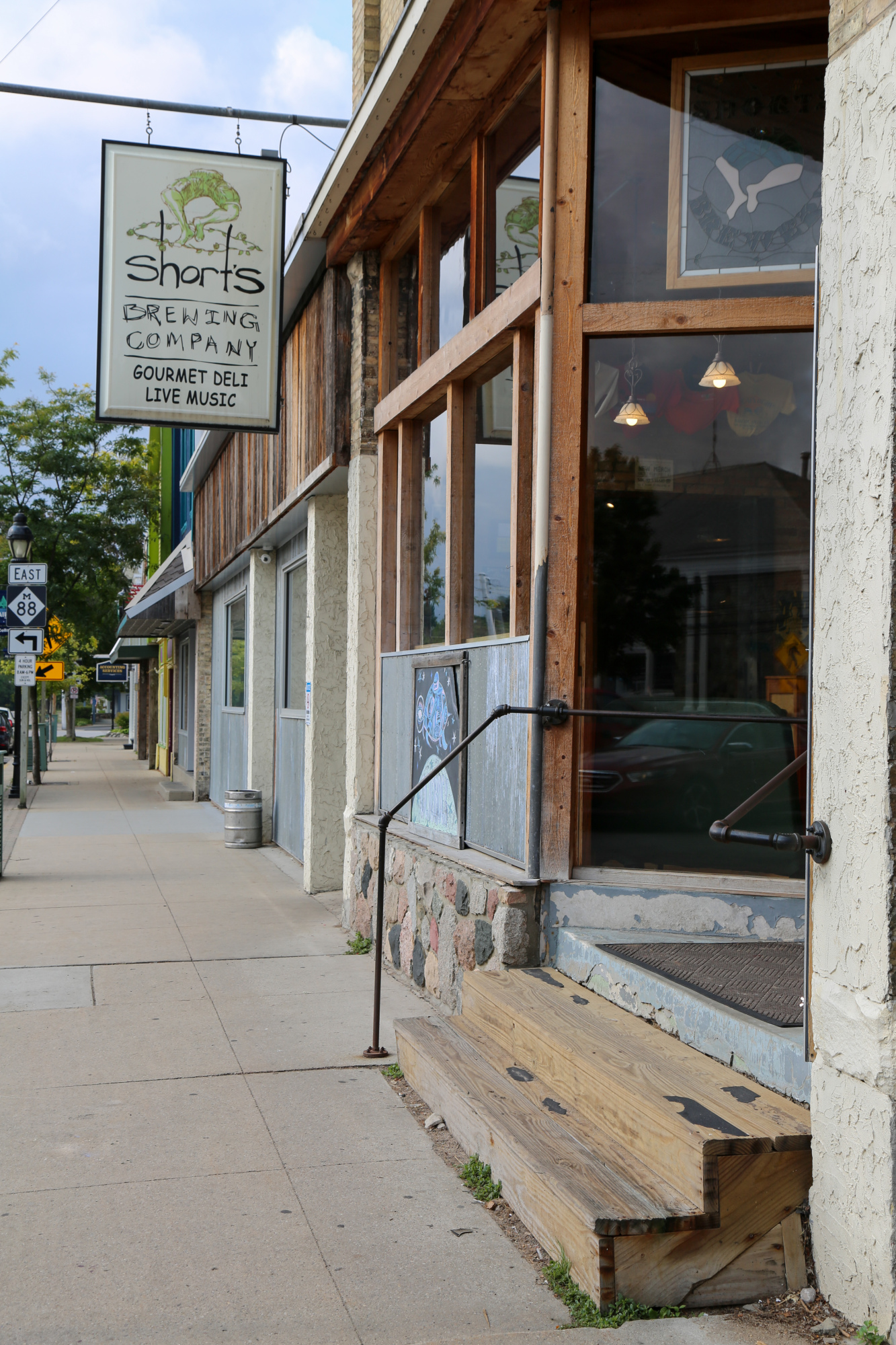 Short's Brewing Company entrance in Michigan